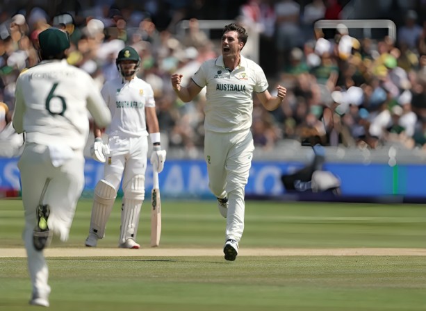 Bowlers with Best Averages in Test Cricket