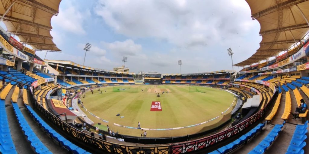 IND-W vs ENG-W